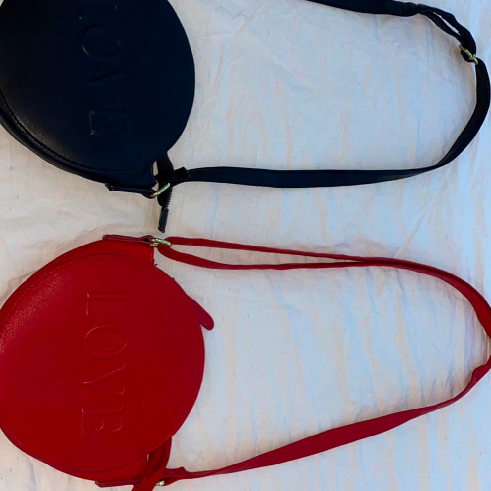 Two handbags/ purses. Black and Red.